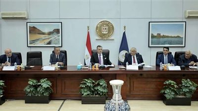 وزير السياحة والآثار يترأس مجلس إدارة المجلس الأعلى للآثار