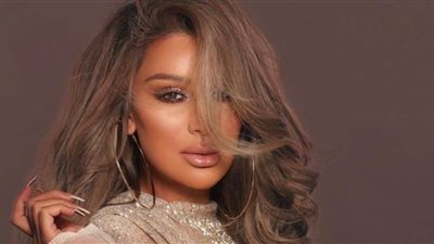 بإطلالة بسيطة..  مايا دياب تخطف قلوب جمهورها (صور)