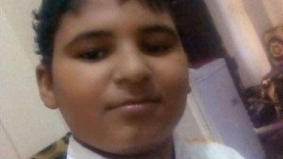 لسه الدنيا بخير.. طالب يعيد حقيبة بها 