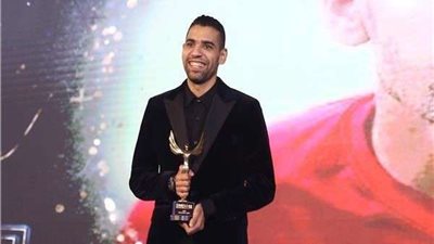 بعد فوز المنتخب| مؤمن زكريا يهنئ المنتخب وتحية خاصة للبدري