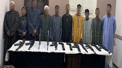 ضبط 12 قطعة سلاح نارى بحوزة طرفى مشاجرة في أسيوط