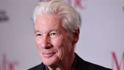 زوجة ريتشارد جير تؤكد أن صحته بدأت في التعافى