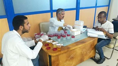 الكشف على 450 سائق حافلات مدرسية خلال أسبوعين