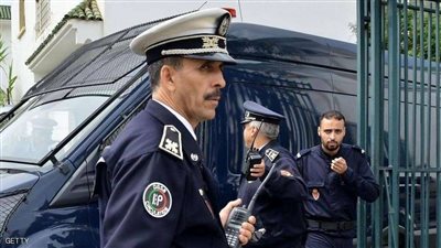 داخل غرفته.. مسؤول فرنسي ينتحر شنقا بإحدى الدول العربية