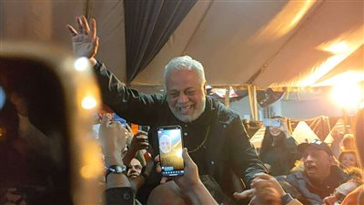 وسط أجواء من البهجة.. احتفاء نجوم الفن بفوز أشرف زكي بمقعد النقيب (صور)