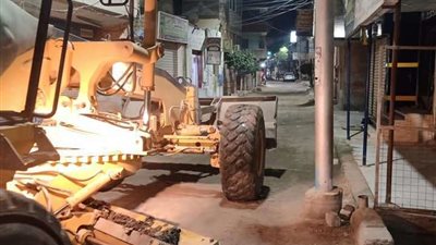 مدينة الصف تقود حملة ليلية لتجريد الشوارع الرئيسية