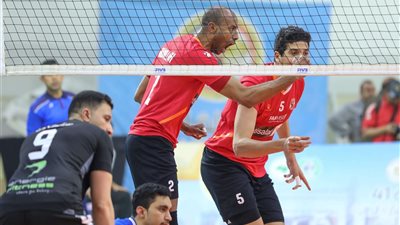 «رجال طائرة الأهلي» يتوج بلقب البطولة العربية للأندية