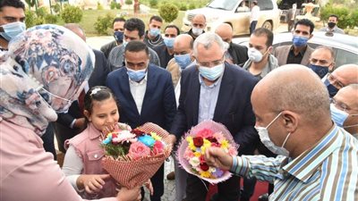 وزير الزراعة ومحافظ مطروح يفتتحان مركز بحوث الصحراء بعد تطويره