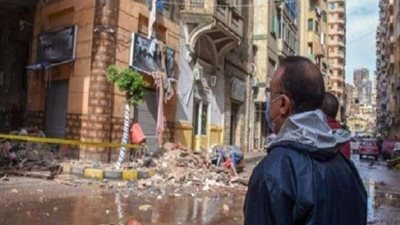 بسبب الطقس السيئ.. مصرع 4 أشخاص وإصابة 6 آخرين إثر انهيار عقارين بالإسكندرية