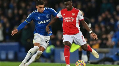 أرسنال يتأخر أمام بورنموث في الشوط الأول