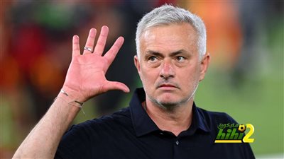 مورينهو سيقود روما أمام اليوفي بعد رفع الإيقاف