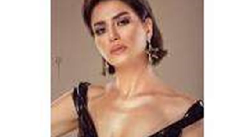 منة فضالي