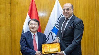 لبحث الاستثمار.. المنطقة الاقتصادية لقناة السويس تستقبل وفدا صينيا