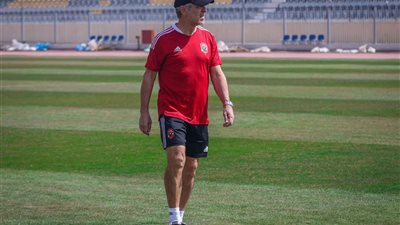 كولر يوجه رسالة خاصة إلى اللاعبين قبل مران الفريق اليوم