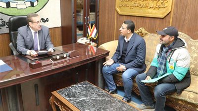 محافظ المنوفية يوجه بحل شكوى إحدى شركات النظافة بشرانيس بقويسنا