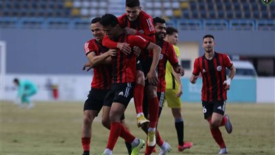 الداخلية تخطف فوزاً ثميناً أمام غزل المحلة في الدوري المصري