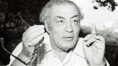 تعرف علي قصة حسن الإمام لـ حسين فهمي وخلافه مع عمر الشريف