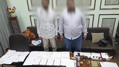 بأسلوب السحر والدجل.. سقوط شخصين لقيامهما بالنصب على المواطنين بالإسكندرية