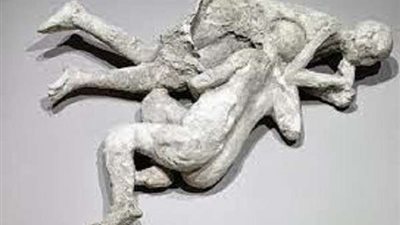 بعد 20 سنة العثور على بقايا جثث بشرية متحجرة