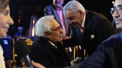 بحضور وزيرة الثقافة.. توزيع جوائز فاروق حسني للثقافة والفنون اليوم