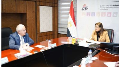 وزيرة التخطيط تؤكد على أهمية موقع مصر الاستراتيجي الذي يؤهلها لتصبح مركز للطاقة