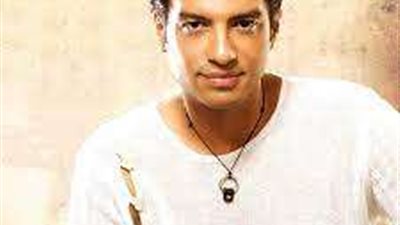 إيهاب توفيق يطير الى المملكة لحضور حفل ليلة تكريم هاني شنودة