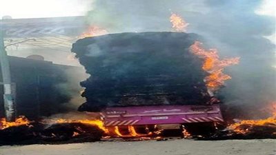 بالفيديو.. تفحم جثتين نتيجة اشتعال النيران بـ سيارة مواد بترولية بأسيوط