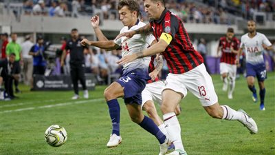 عاجل..تأخير موعد انطلاق مباراة توتنهام اي سي ميلان