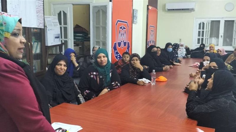 ندوة توعوية بمؤسسة