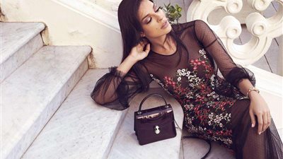 مبسوطة بالجروحات.. شاهد نادين نسيب من كواليس مسلسل وأخيرًا