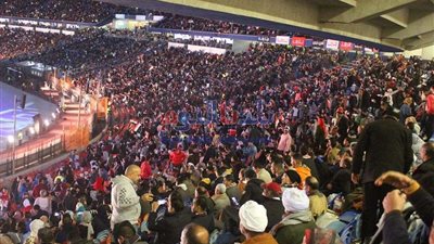 استاد القاهرة يتزين بأعلام الزمالك والأهلي قبل نهائي إفريقيا