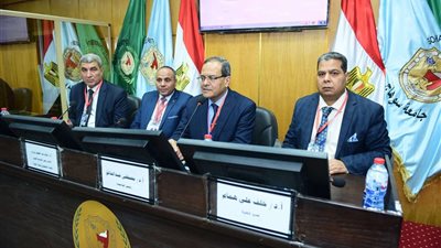 جامعة سوهاج تنظم ملتقي التوظيف العاشر بكلية الزراعة