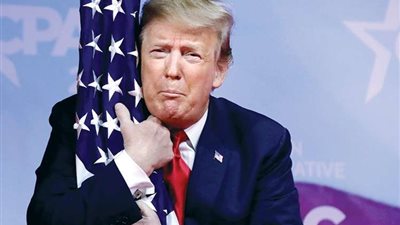 عاجل.. رسمياً ترامب يبدأ بتسليم جو بابدن السلطة