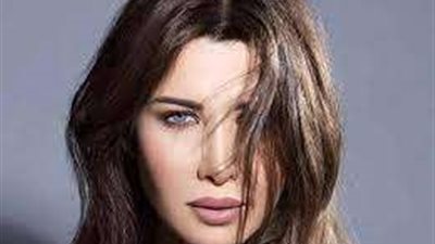 نانسي عجرم تبدأ أولى جولتها الغنائية في أمريكا 