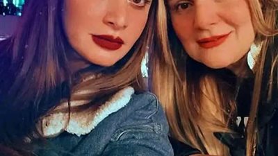 بالصور .. منه تيسير تحتفل بعيد ميلاد رانيا ياسين 