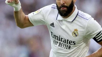 شرط بنزيما لتجديد عقده مع ريال مدريد