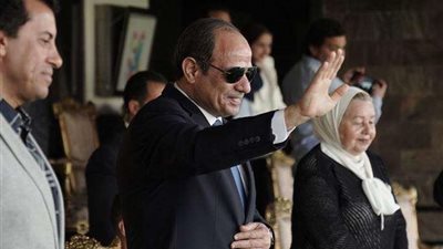 بنحبك يا سيسي.. جمهور 