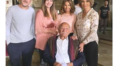 شاهد.. مي سليم وسوسن بدر وهنادي مهنا في كواليس مسلسل 