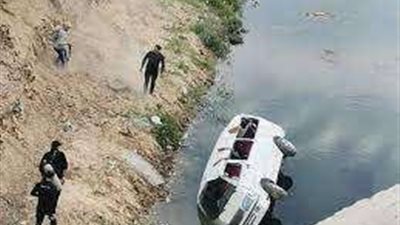 إصابة شخصين بحادث سقوط سيارة بترعة الإسماعيلية