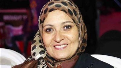 غدًا.. الحكم في اتهام هبة قطب بإهانة الرجل المصري