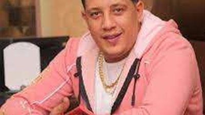 حمو بيكا ينشر صورة تجمعه بتامر حسني من حفل زفاف حسن شاكوش