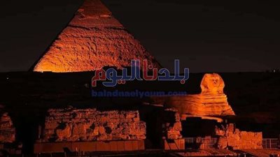 إضاءة الأهرامات والجيزة باللون البرتقالي ضمن حملة 