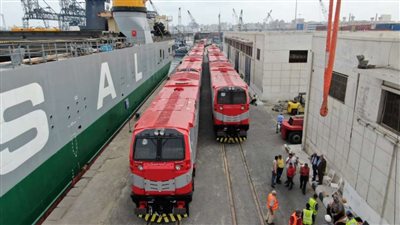 اليوم.. ميناء الإسكندرية يستقبل دفعة جديدة من العربات الروسية