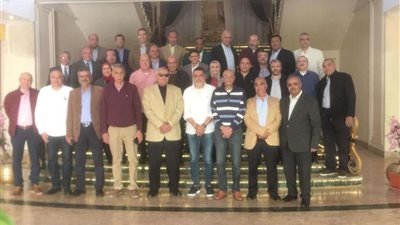 محطات مصر للطيران تحتفل بحركة العاملين بالخارج