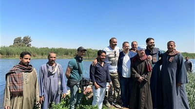 بقرية الحواتكة.. ننشر الصور الأولى من كواليس مسلسل ستهم