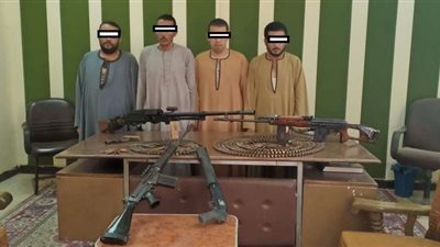 الأجهزة الأمنية بسوهاج تضبط رشاش جرينوف و15 بندقية آلية