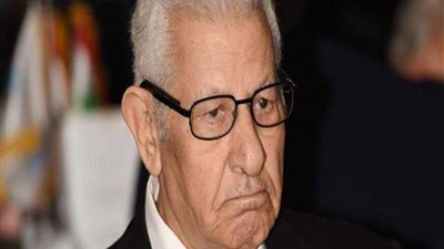 إصابة مكرم محمد أحمد بوعكة صحية