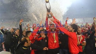 بعد طرده عقب نهائي إفريقيا.. هل يغيب حسين الشحات عن الأهلي  بكأس العالم للأندية والسوبر الإفريقي؟