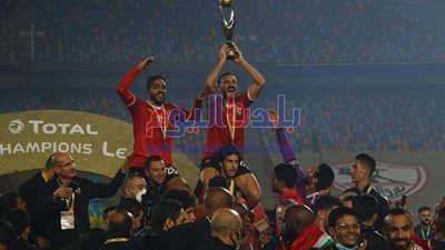 أغلى بطولة في حياتي.. تعليق ناري لكهربا بعد التتويج بلقب دوري أبطال إفريقيا