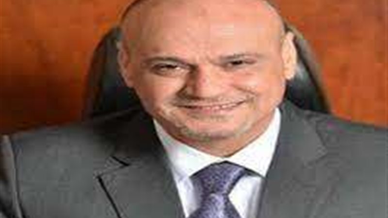 الكاتب الصحفي الكبير
